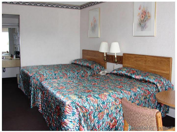 Red Carpet Inn And Suites スクラントン（ペンシルベニア州） エクステリア 写真